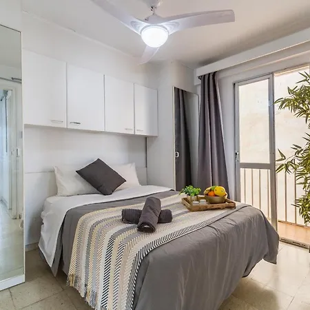 Apartmentos Vistamar Apartment