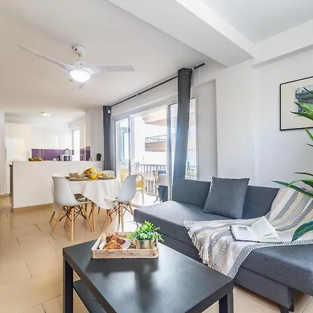 Apartmentos Vistamar Apartment *
